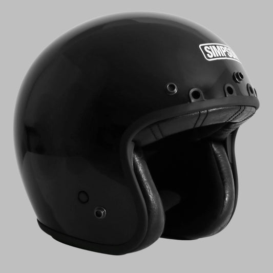 Simpson motorcycle helmets chopper 3/4 helmet available in black and flat black available online at quaidmotorcycleshop.com